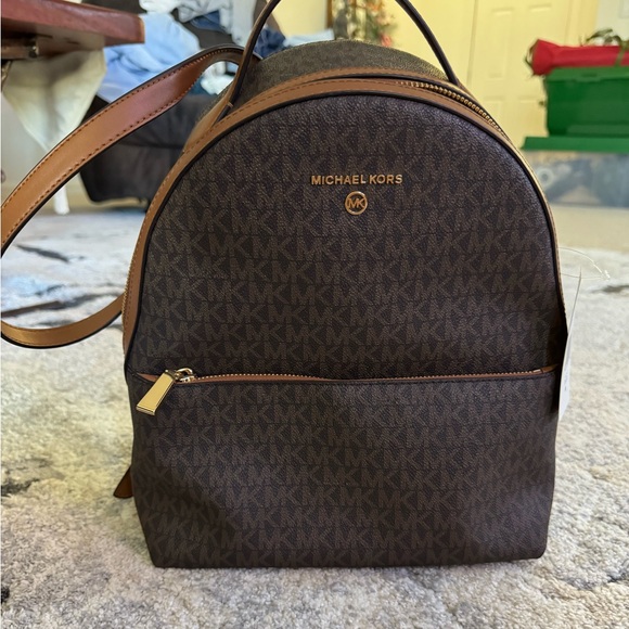 Micheal kors backpack purse - Picture 1 of 4